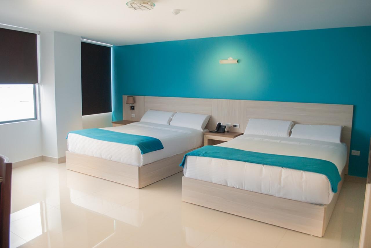 Hotel - Centro Comercial Punta Del Mar סלינאס מראה חיצוני תמונה