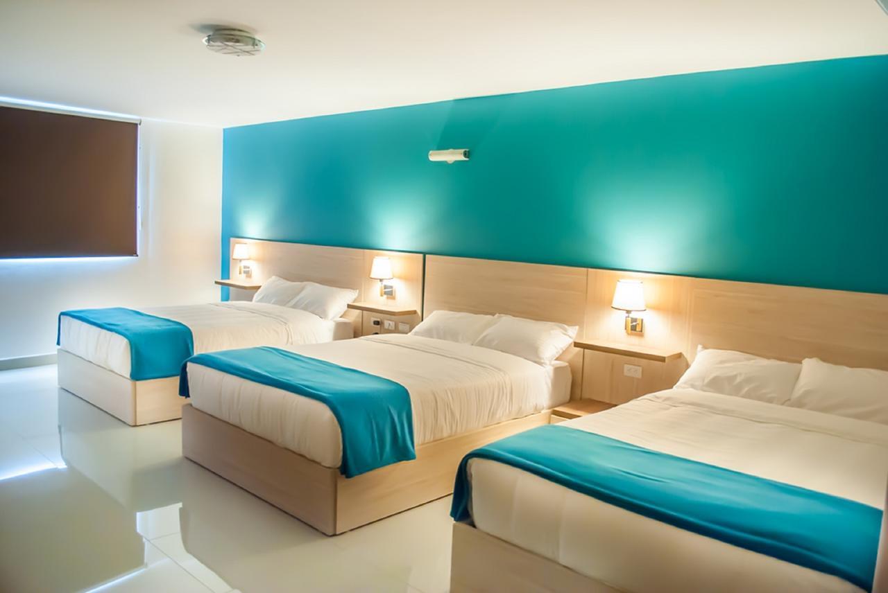Hotel - Centro Comercial Punta Del Mar סלינאס חדר תמונה