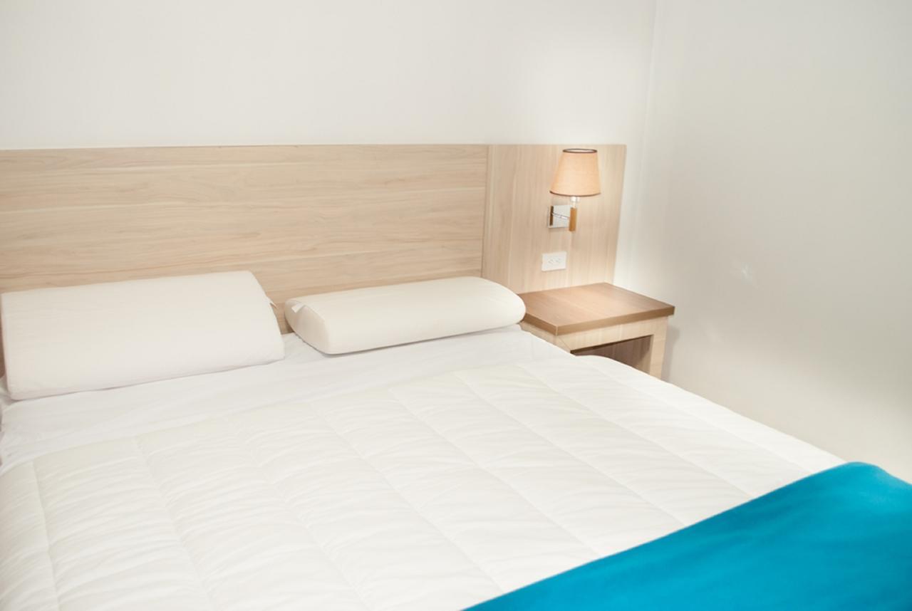 Hotel - Centro Comercial Punta Del Mar סלינאס חדר תמונה
