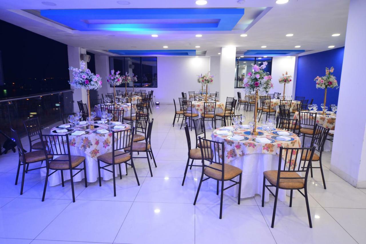 Hotel - Centro Comercial Punta Del Mar סלינאס מראה חיצוני תמונה